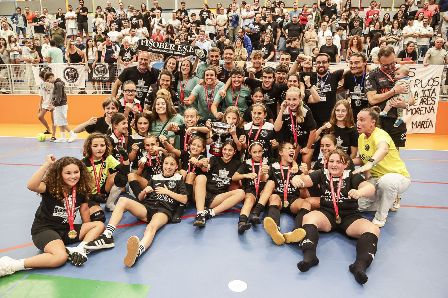 El Fisober alevín, todo un campeón de España de fútbol sala femenino