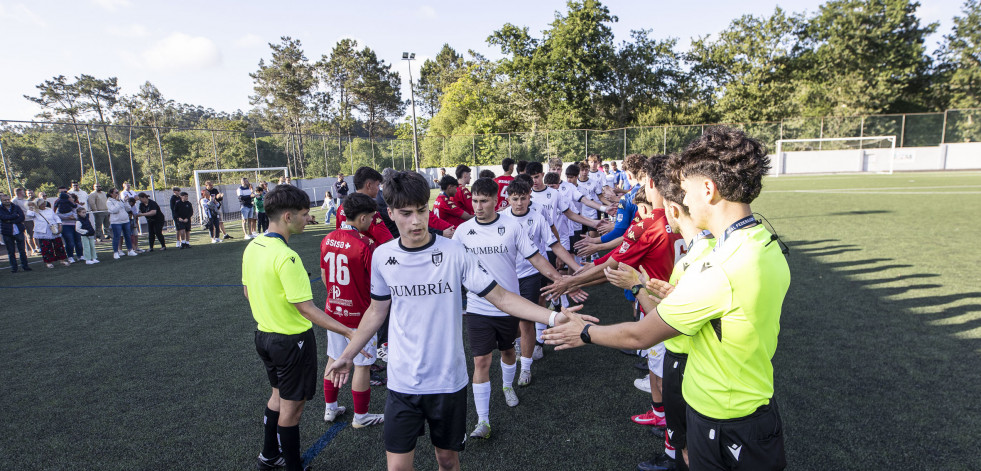 Final de la Copa da Costa Juvenil entre el Dumbría y el Sofán