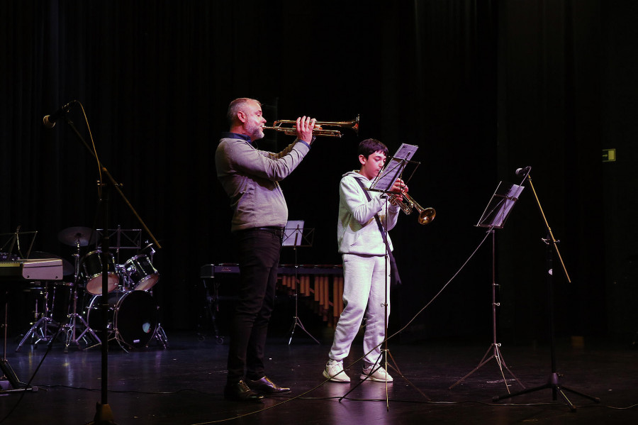 La Escuela de Música de Cee despide el curso con un festival