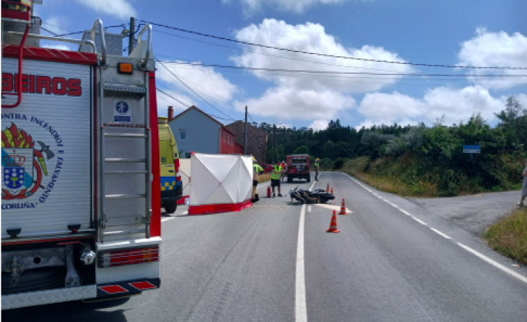 Fallece un motorista tras colisionar con un turismo en Santa Comba