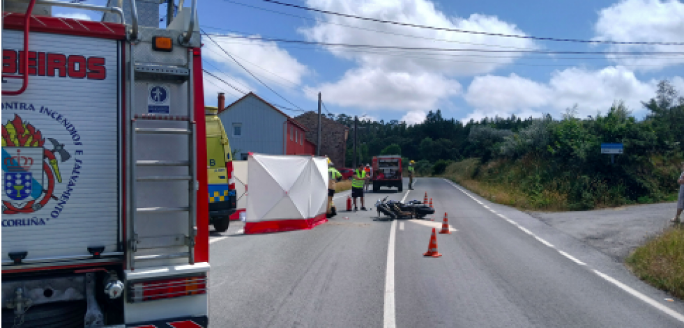 Fallece un motorista tras colisionar con un turismo en Santa Comba