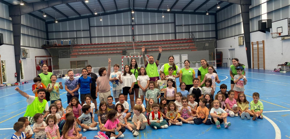 Vimianzo pone en marcha los campamentos de verano con todas las plazas cubiertas