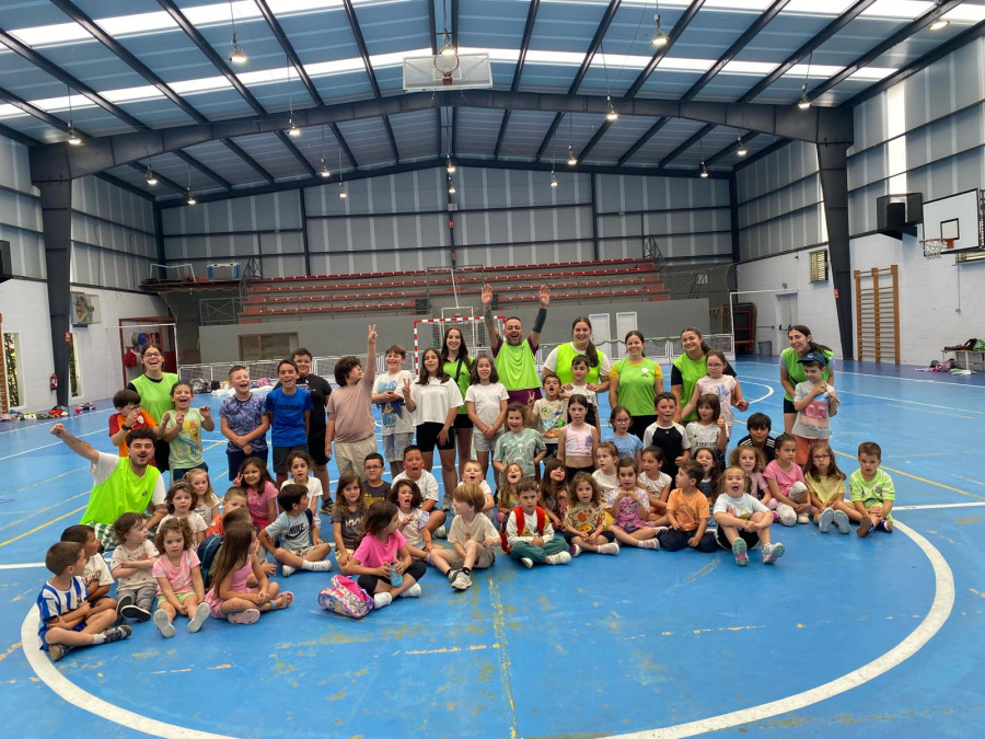 Vimianzo pone en marcha los campamentos de verano con todas las plazas cubiertas