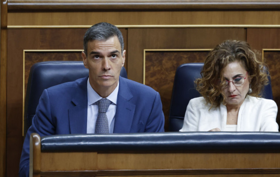 Treinta y ocho históricos socialistas piden la dimisión de Pedro Sánchez