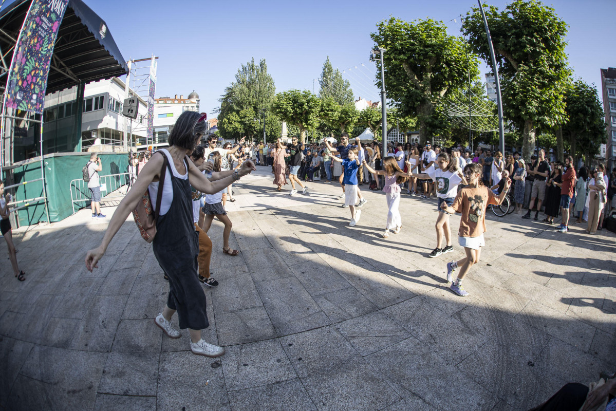 Foliada plaza 013 10405.75
