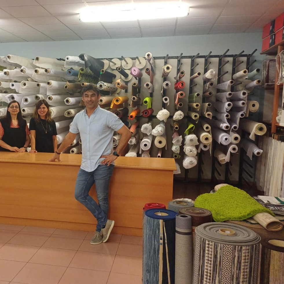 Tejidos Estrellita de Carballo celebra 75 años de actividad