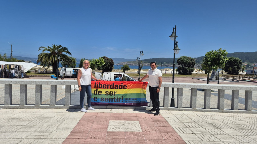 Banderas del Orgullo y actos reivindicativos por la comarca