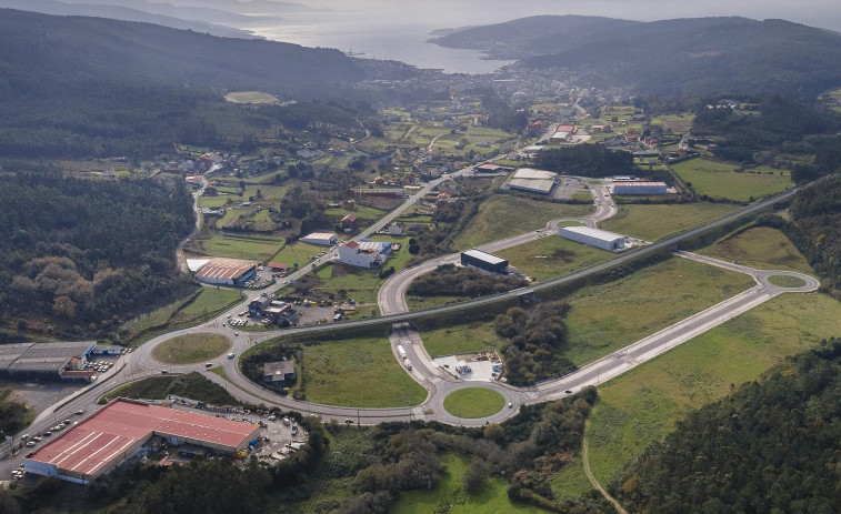 SEA adjudica las parcelas de Lidl en Cee y  Proyectos Climáticos de Galicia en Vimianzo