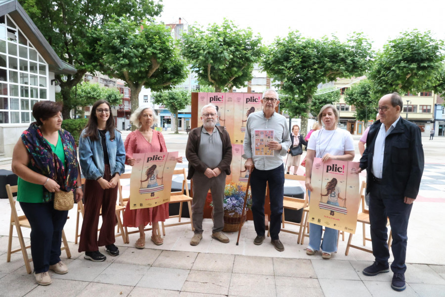 A Praza dos Libros volve a Carballo convertida en referente da cultura galega