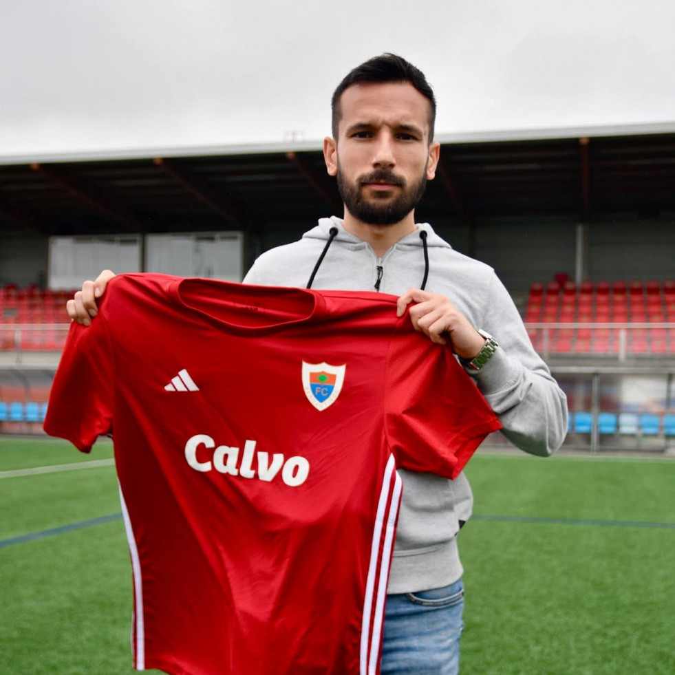 El Bergan ficha al ex del Compostela Antón Permuy como segundo técnico