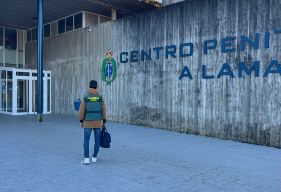 Uno de los detenidos tras la brutal pelea en Pontevedra prende fuego a su celda