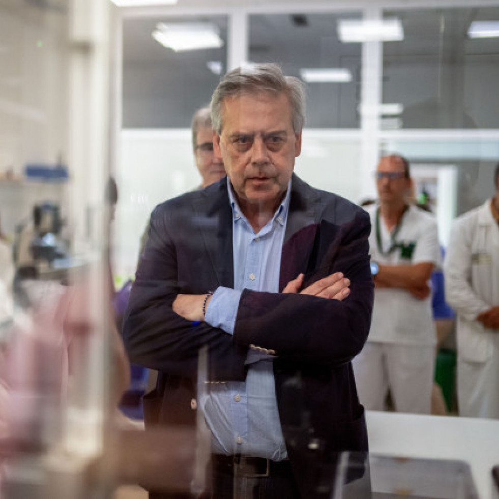 Sanidade defende a “optimización” de recursos e asegura a dispoñibilidade do 100% de camas de hospital