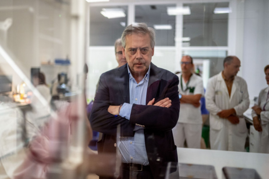 Sanidade defende a “optimización” de recursos e asegura a dispoñibilidade do 100% de camas de hospital