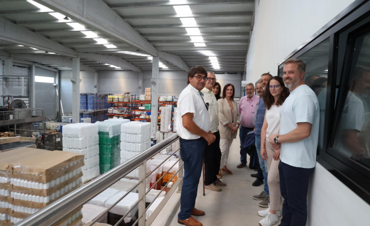 La firma Savelo moderniza sus instalaciones en el polígono de Carballo con fondos Leader