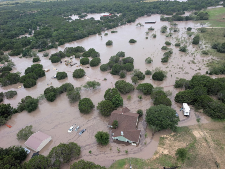 Al menos 43 muertos por las inundaciones en Texas