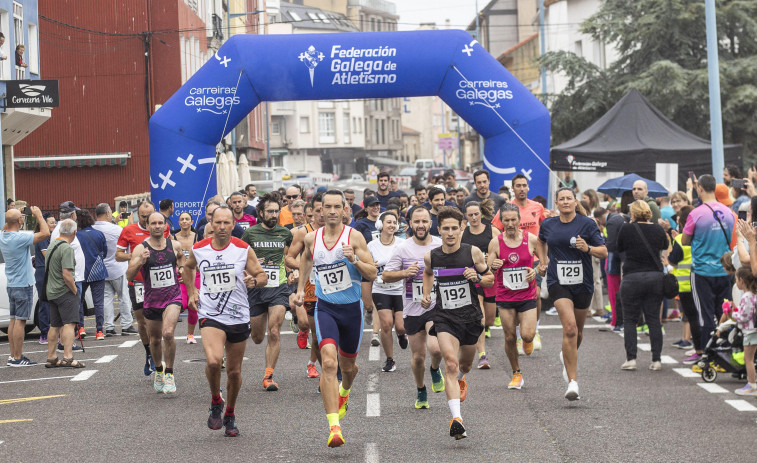 Alrededor de 300 deportistas se dan cita en la I Carreira Pedestre de Laxe