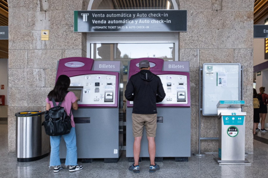 Renfe aceptará canjear puntos de fidelización por vales descuento para comprar billetes de tren