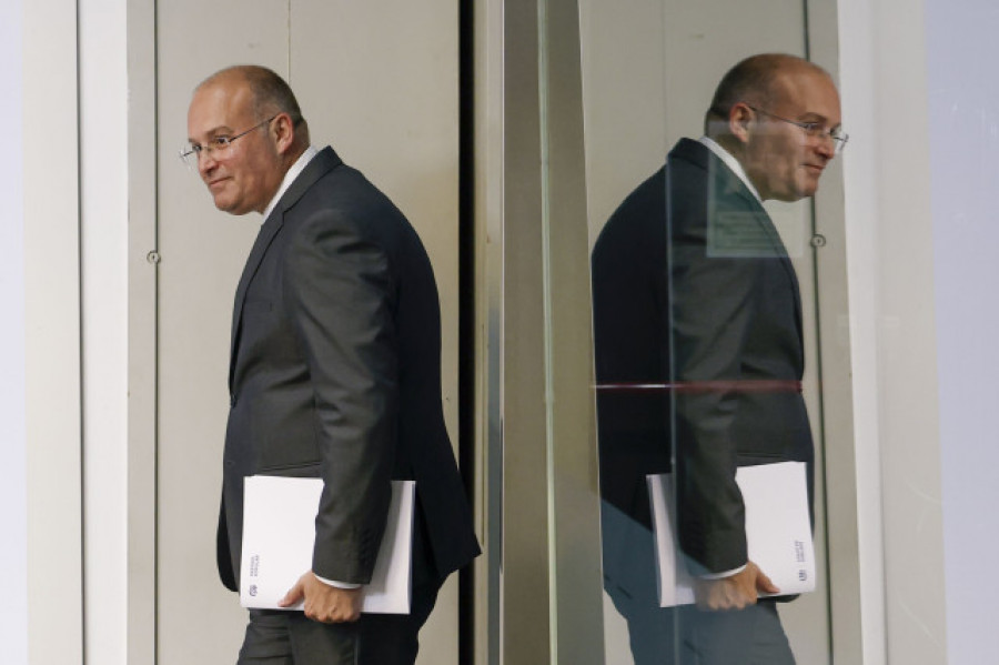 Tellado reitera que "acuerdos con Vox sí, por supuesto; Vox en el Gobierno no"