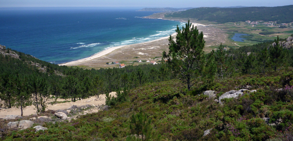 El BNG aboga por recuperar la laguna de Traba y por sanear las fincas colindantes