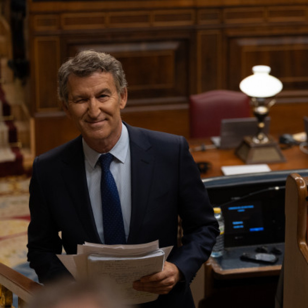 Feijooregresaasuescaotrasintervenireneldebate