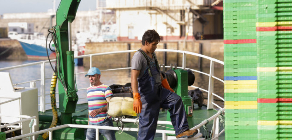 Planas insistirá en pedir que la CE excluya el palangre de fondo del veto a la pesca en aguas vulnerables