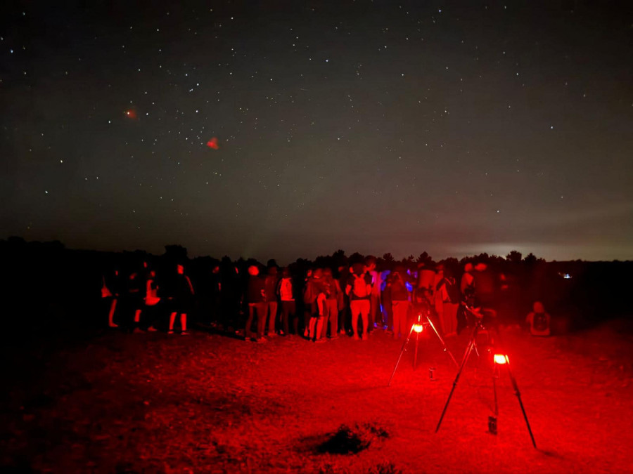 Cee será en agosto un palco natural para contemplar las Perseidas en todo su esplendor
