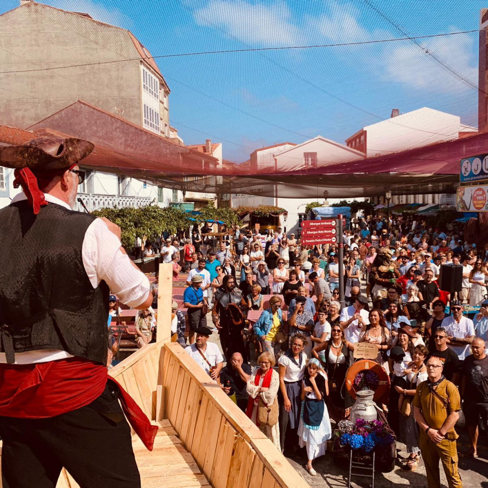 Xabier Díaz y Adufeiras de Salitre, en las Rutas do Mar de Muxía