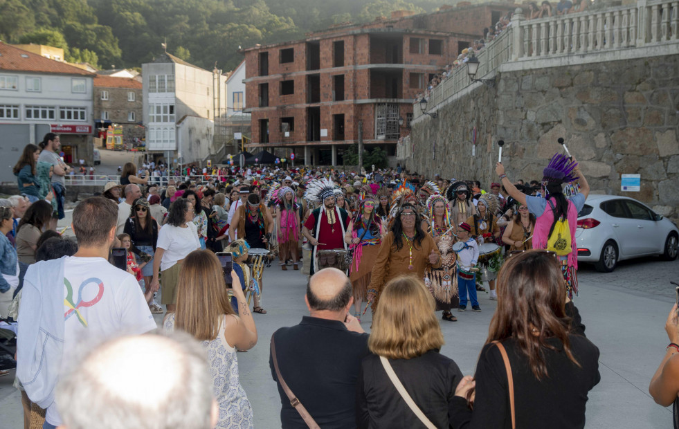 Fisterra disfruta de su Entroido de verano