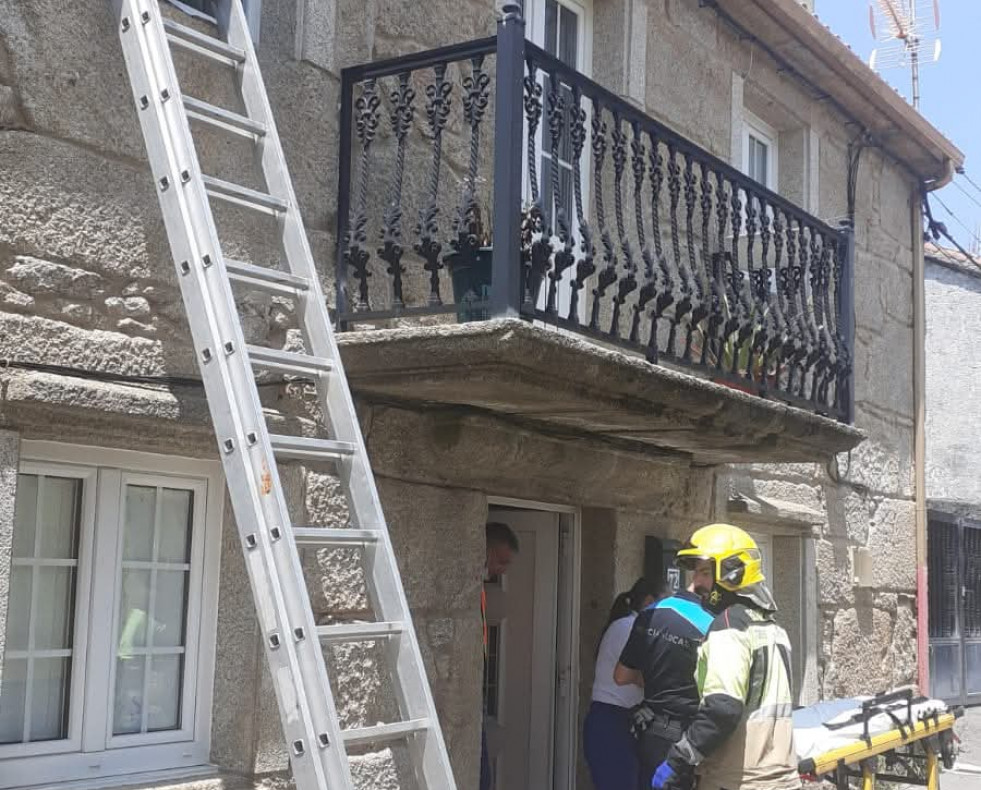Rescate de los servicios de emergencias en Muxia