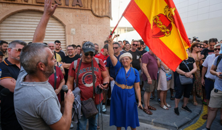 Yolanda Díaz urge a aprobar la regularización de inmigrantes sin papeles tras la crisis de Torre Pacheco