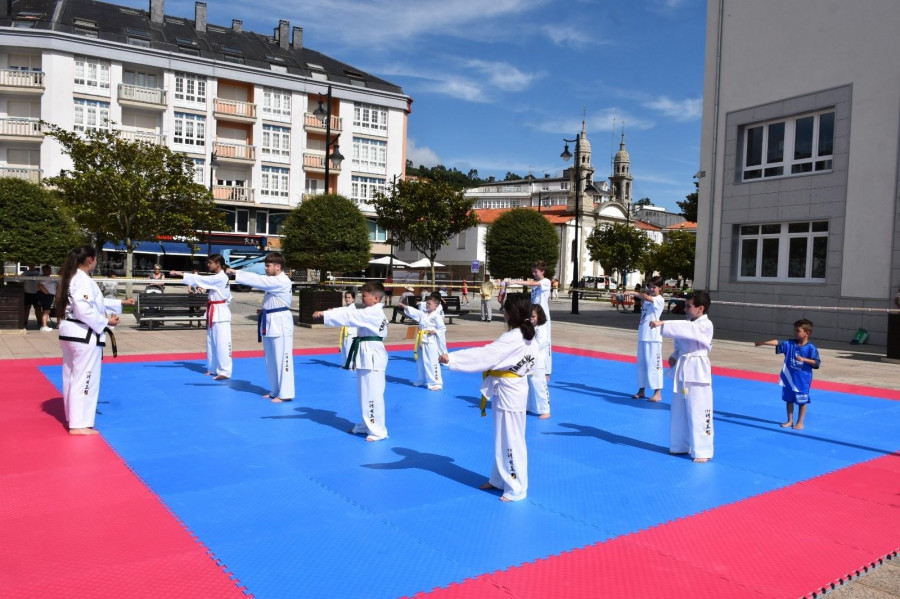 Cee transforma mañana sus calles en un gran recinto deportivo por el X Día do Deporte na Rúa