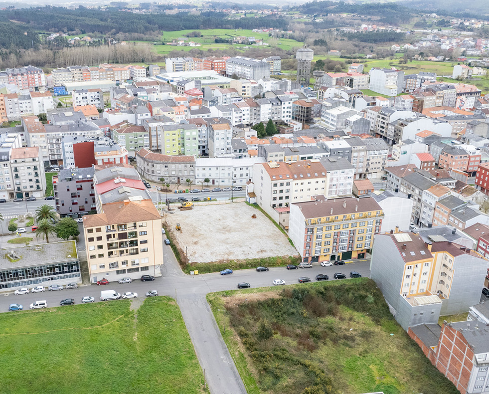 Solar para o edificio de entidades sociais