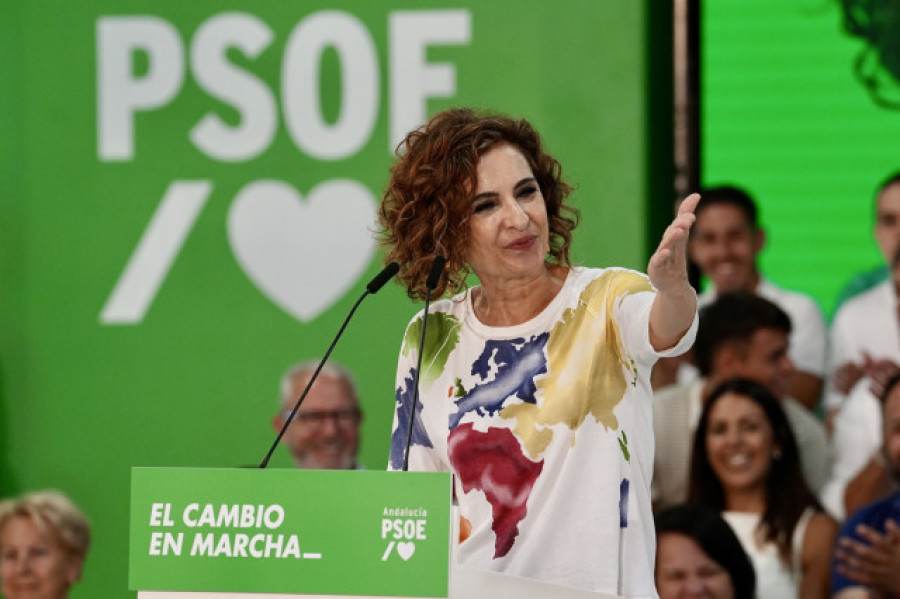 La ministra Hacienda exige a Feijóo que "rinda cuentas" de la investigación contra Montoro