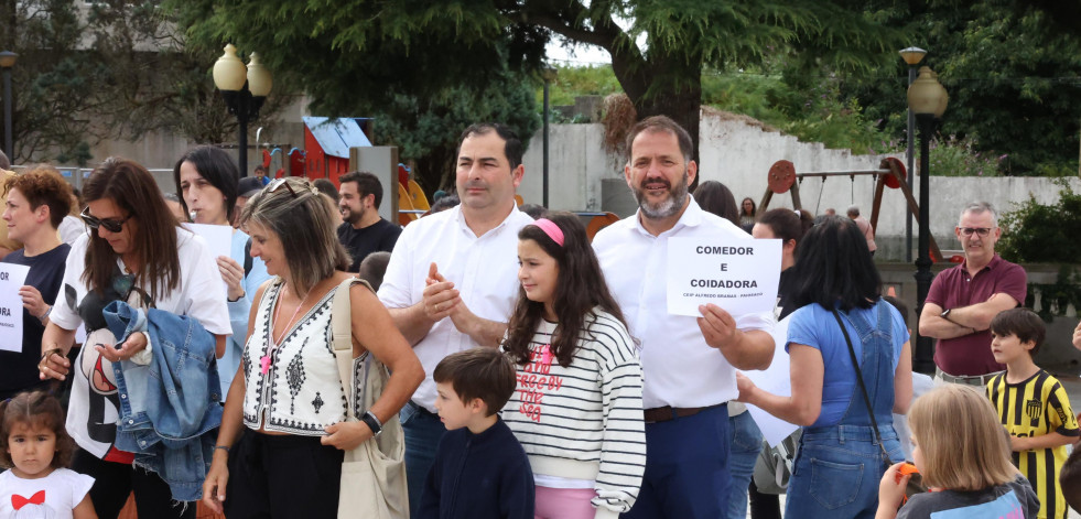 O PSOE apoia ás familias do CEIP Alfredo Brañas na súa demanda de comedor escolar