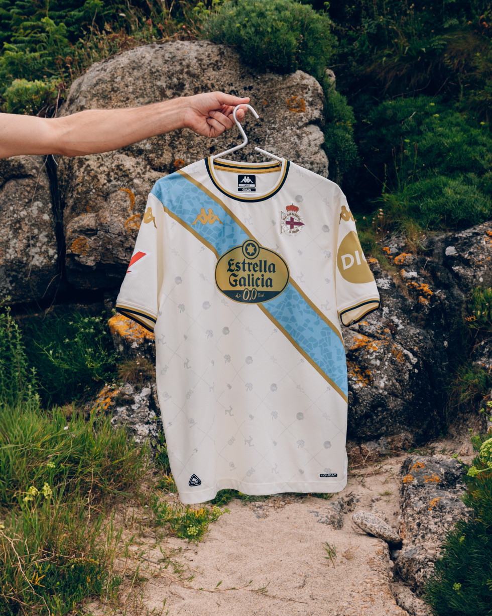 Gwr8sBRXoAAv0vLcamiseta depor