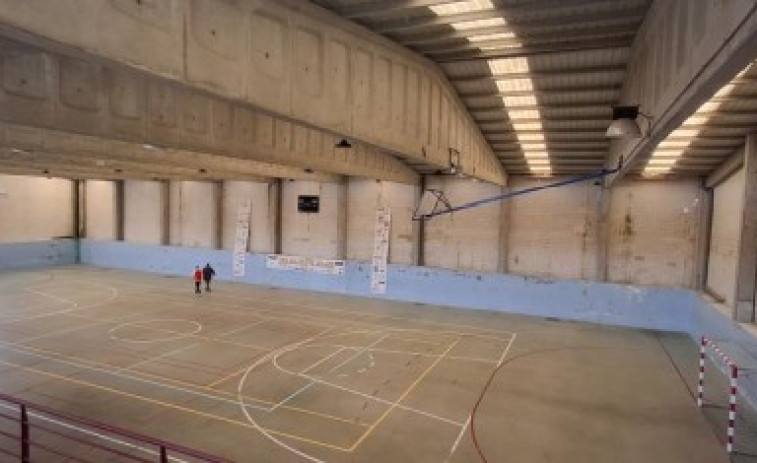 Una inversión de más de 150.000 euros para la mejora energética del polideportivo de Baíñas