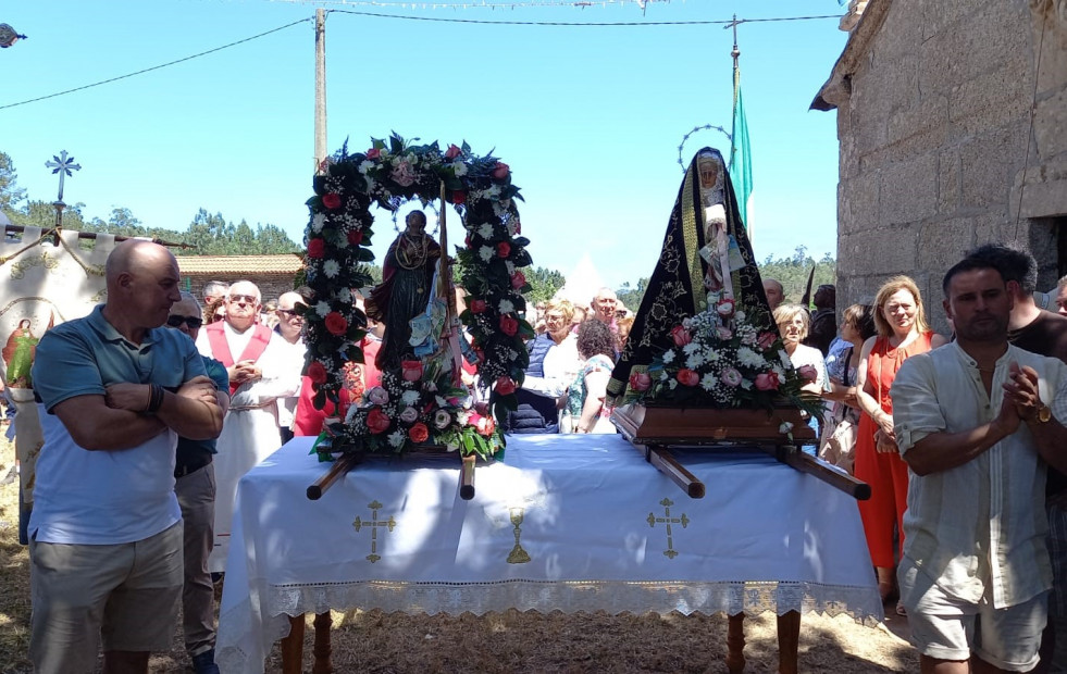 Concurrida romería de Santa Margarita de Muíño