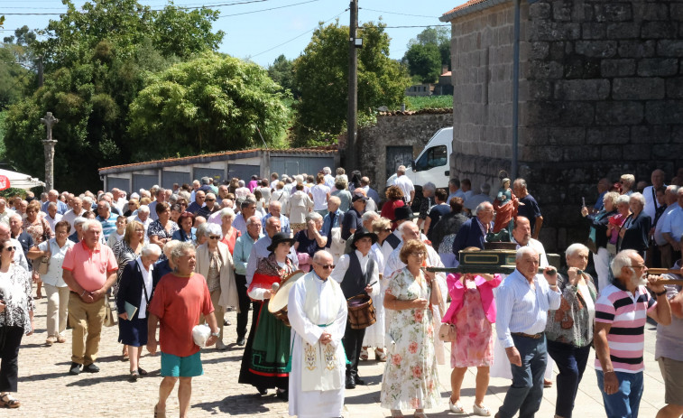 Concurrida romería de Santa Marta en Soandres