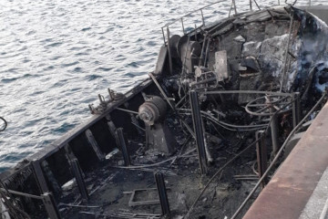 Incendio de un barco en Cee @ Consorcio Provincial Contraincendios e Salvamento A Coruña (3)