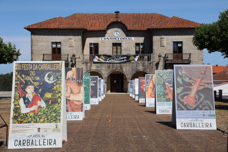 Festa da Carballeira de Zas: catro décadas de música e tradición