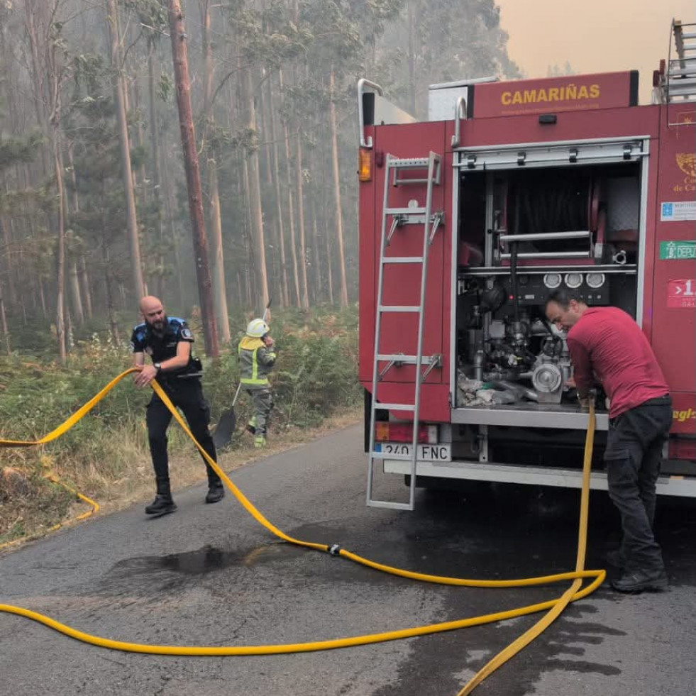 Incendios también en Carballo y Camariñas