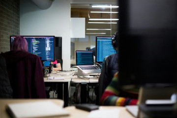 Hack capital uv5 bsypFUM unsplash