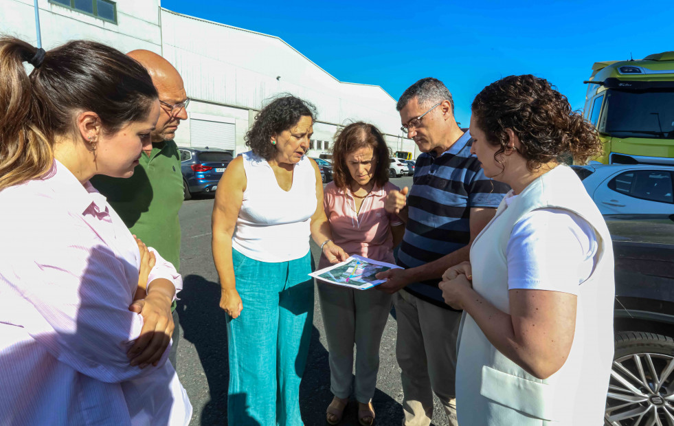 La Xunta invierte 120.000 euros en mejorar las infraestructuras del polígono de Santa Comba