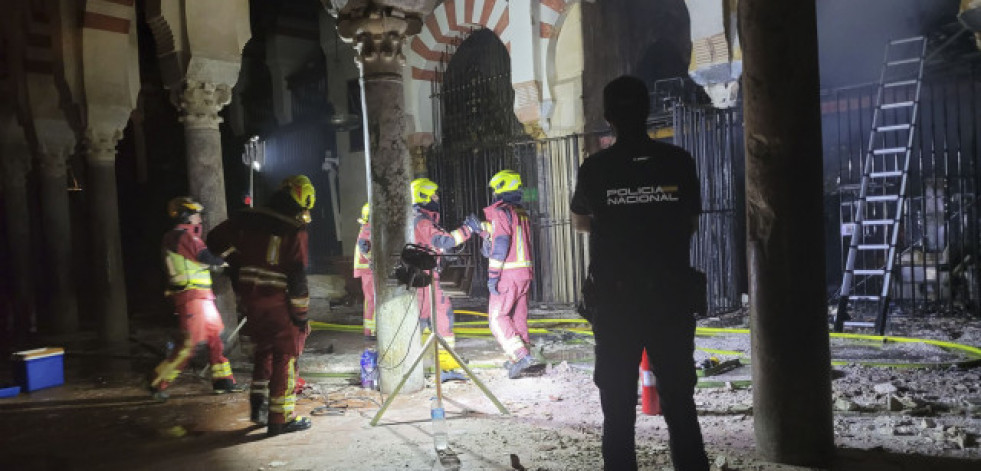 La Mezquita de Córdoba abre con normalidad tras el incendio