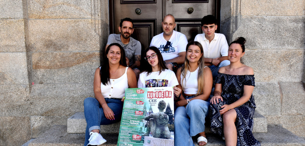 Cee inicia cuatro días de fiestas de A Xunqueira