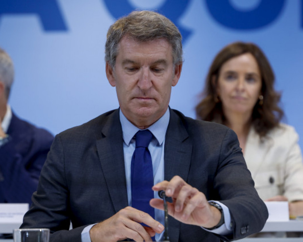 AlbertoNezFeijopresidelareunindeladirectivadelPP