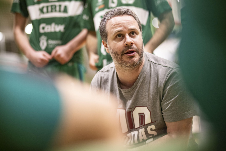 El Basket Xiria renueva la confianza en Héctor Méndez