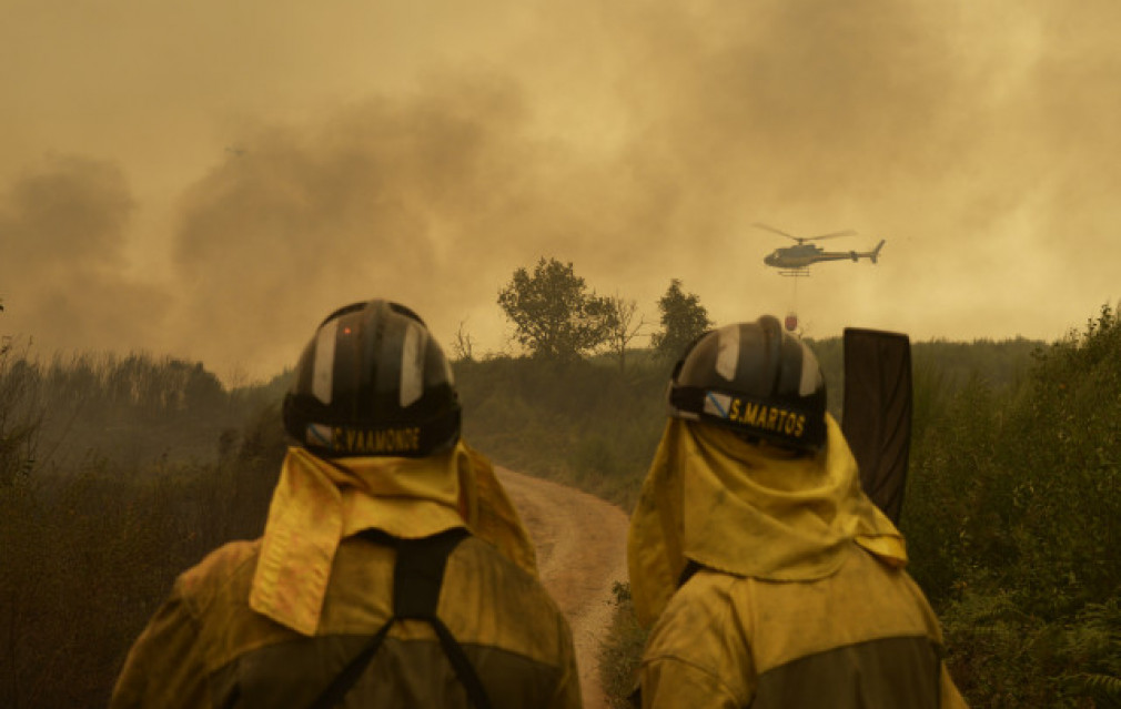 El incendio de Chandrexa de Queixa ya es el más grande en la historia de Galicia con 16.000 hectáreas quemadas