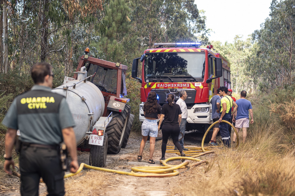 Incendio ponteceso 001