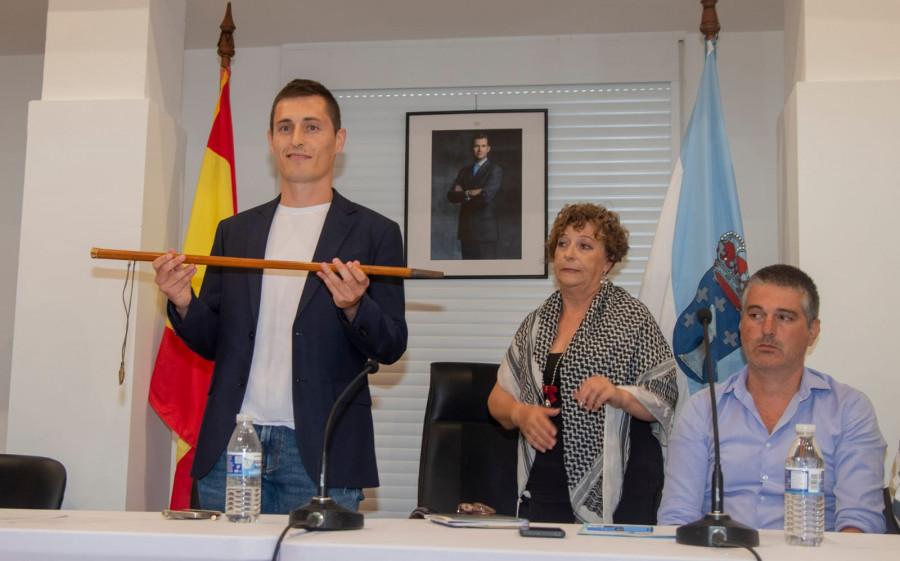 Luis Insua, nuevo alcalde de Fisterra al prosperar la moción de censura